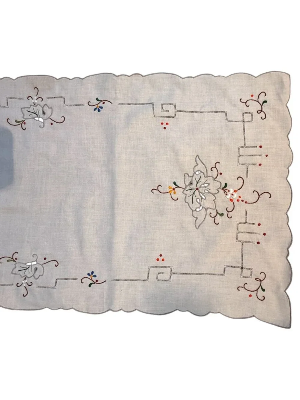 Embroidered Linen Table Runner 8 Placemats Dinner Napkins 6 Cocktail Set Floral